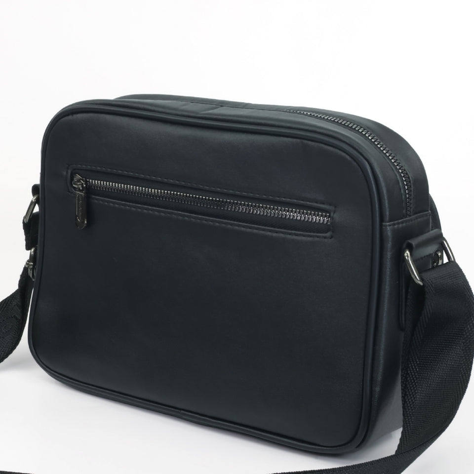 iPolo East Premium Synthetic Leather Men Multi Compartment Messenger Bag