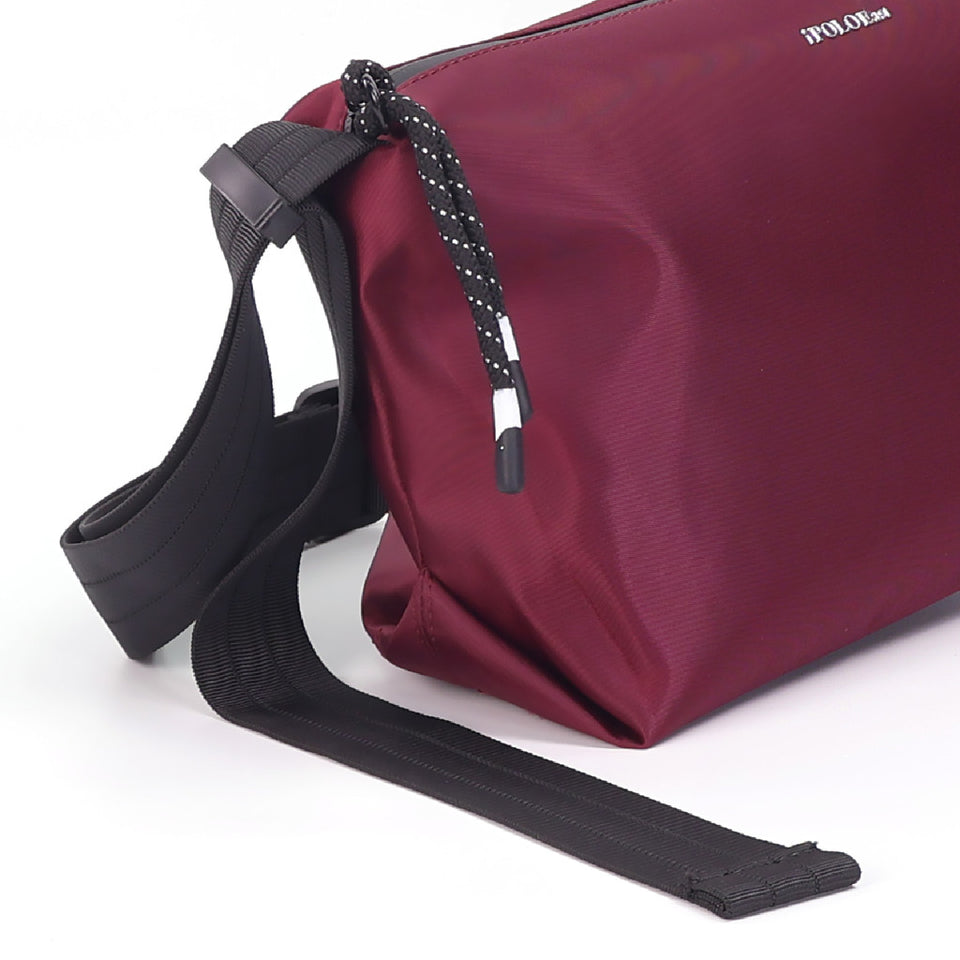 iPolo East Water and Scratch Resistant Nylon Unisex Urban Series Shoulder Bag
