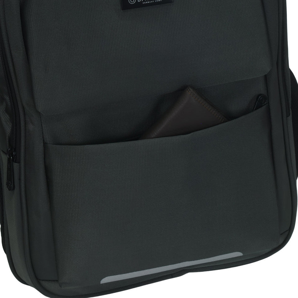 BALBONI Unisex Large-Capacity Water Resistant Nylon Backpack