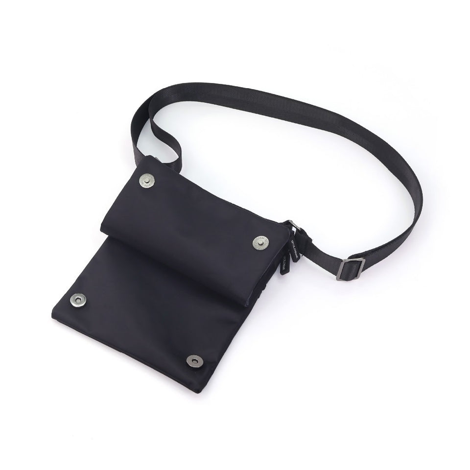 iPOLO EAST Water Resistant Nylon Sling Bag Lelaki Multi Compartment Crossbody Bag untuk Sales Executive Kerja Office